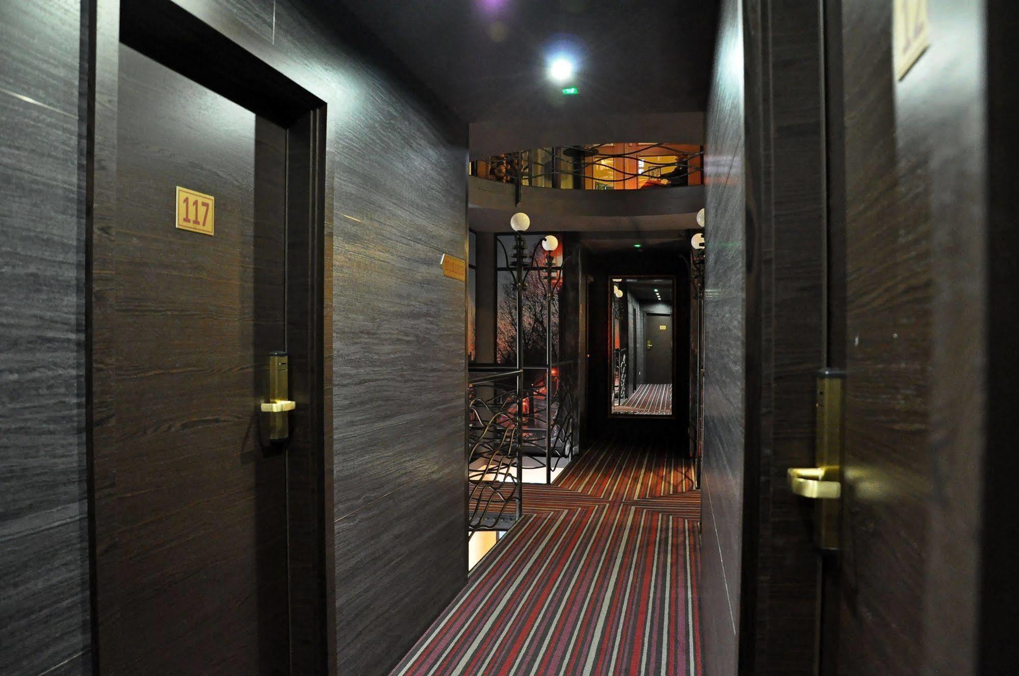 Nowy Tomyśl Hotel Atrium מראה חיצוני תמונה